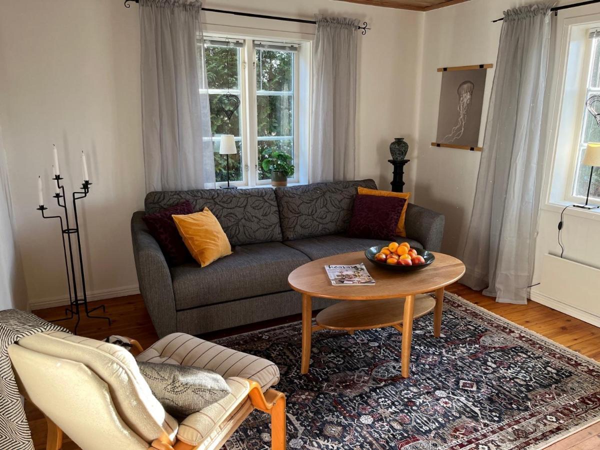 Naturskoent Boende Naera Skoevde Skövde Exterior foto